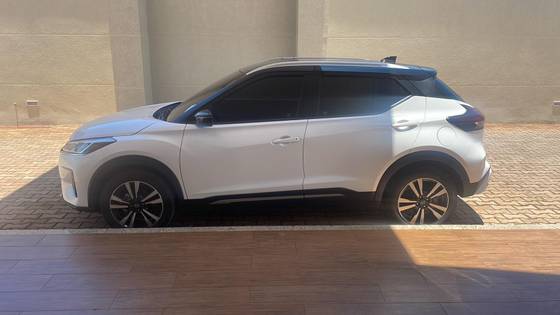 NISSAN KICKS 1.6 16V FLEXSTART EXCLUSIVE XTRONIC NISSAN KICKS 1.6 16V FLEXSTART EXCLUSIVE XTRONIC